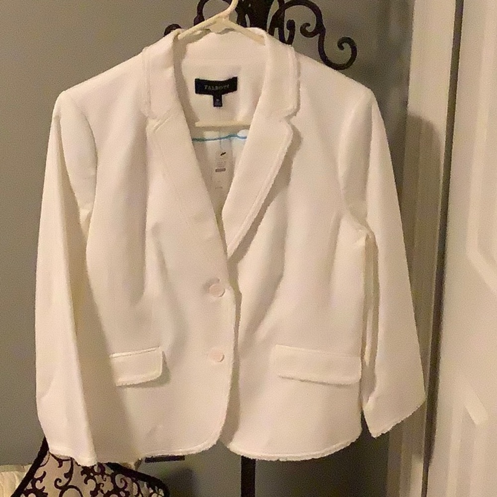 Women’s Summer White Blazer